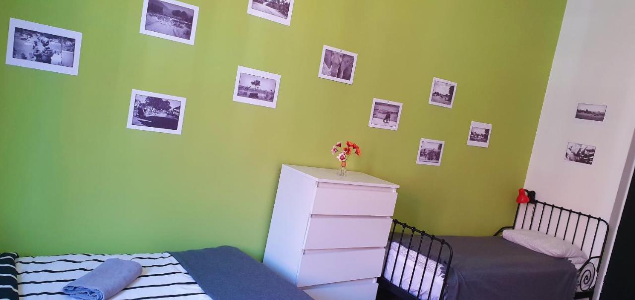 Chopin Street Private Rooms Katowice Exterior foto